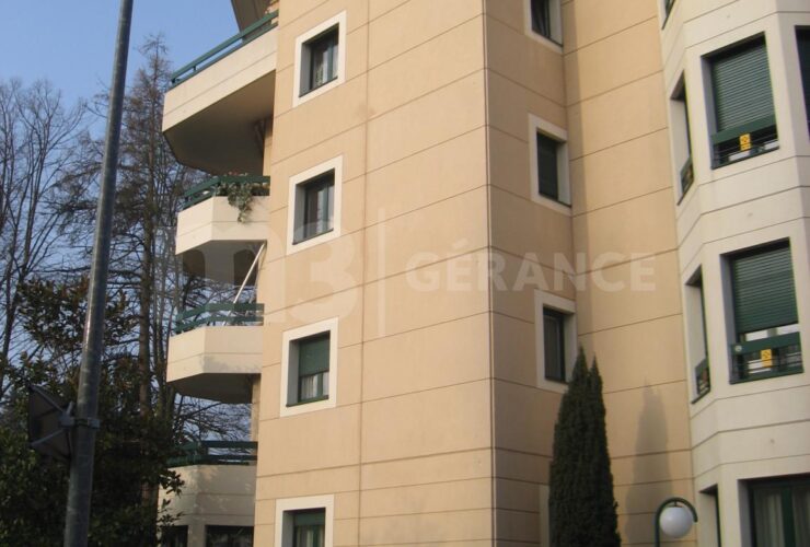parking en sous-sol disponible