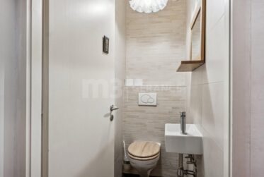 Appartement meublé au 5ème étage avec balcon