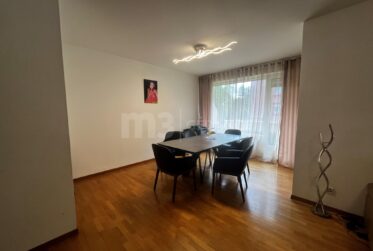 7 Rooms Flat