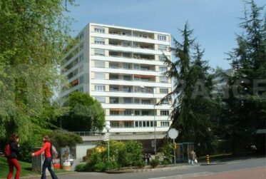 Appartement de 5 pièces au 2ème étage