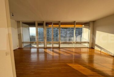 4 Rooms Flat