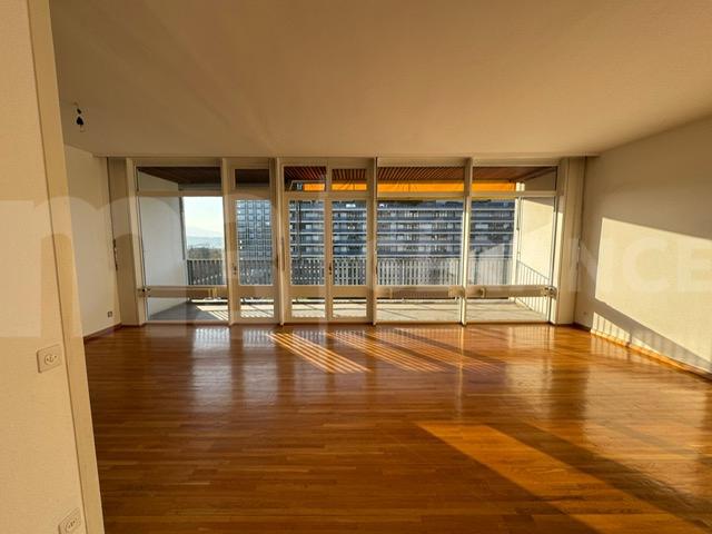 4 Rooms Flat