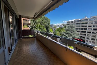 4 Rooms Flat