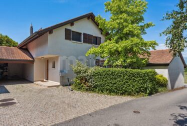 Charmante maison dans un écrin de verdure et de calme