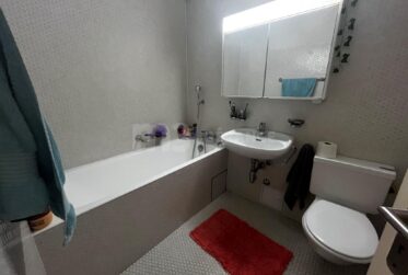 7 Rooms Flat