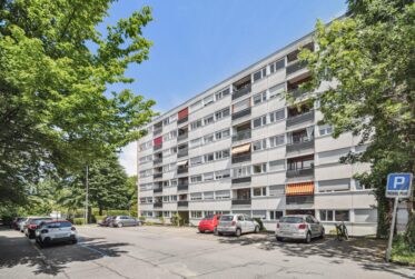 Appartement meublé au 5ème étage avec balcon