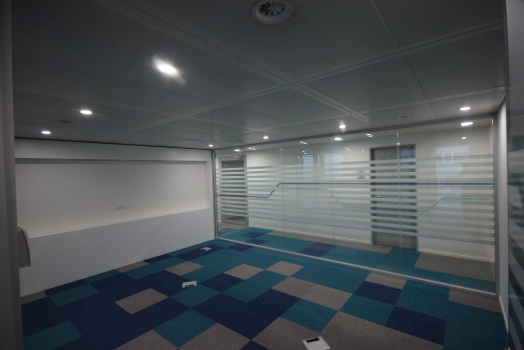 Surface de bureaux à louer de 687 m² – ARCENTER – Vernier