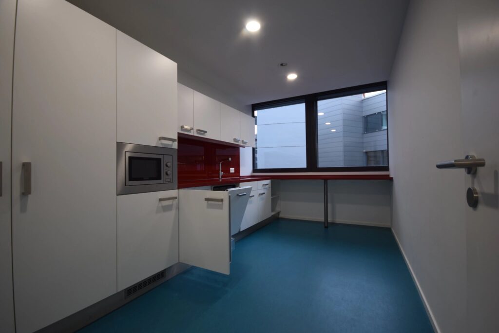 Surface de bureaux à louer de 687 m² – ARCENTER – Vernier