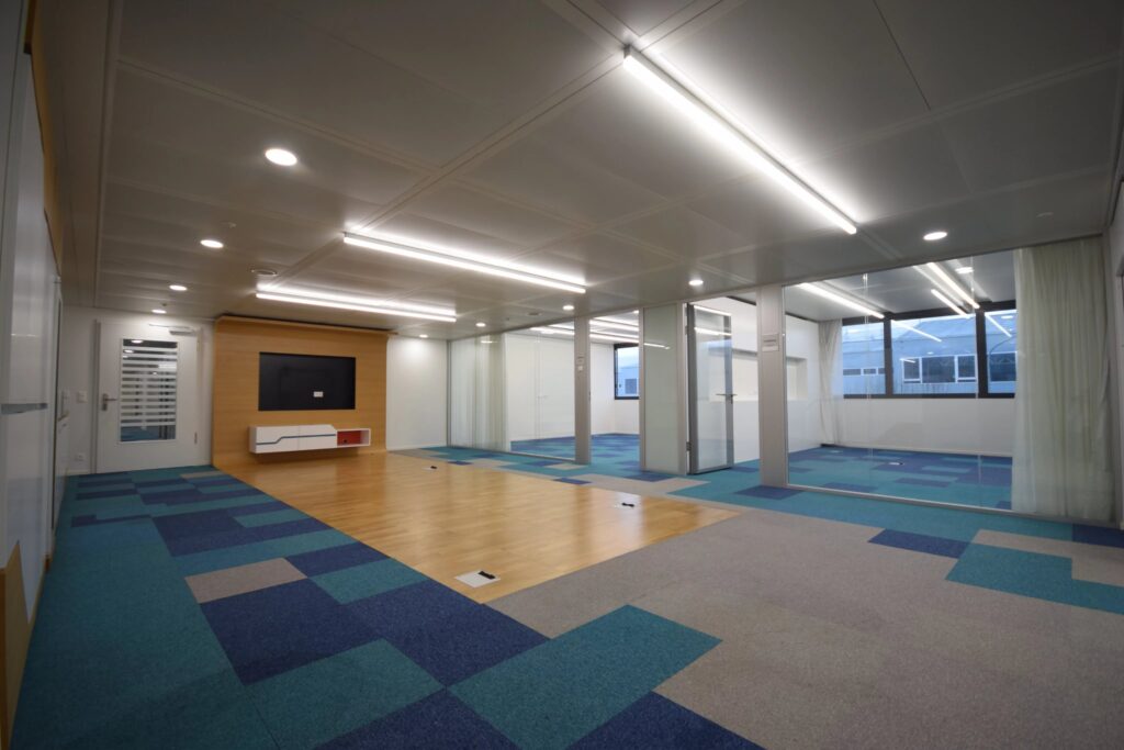 Surface de bureaux à louer de 687 m² – ARCENTER – Vernier