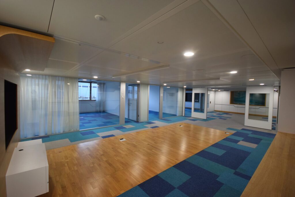 Surface de bureaux à louer de 687 m² – ARCENTER – Vernier