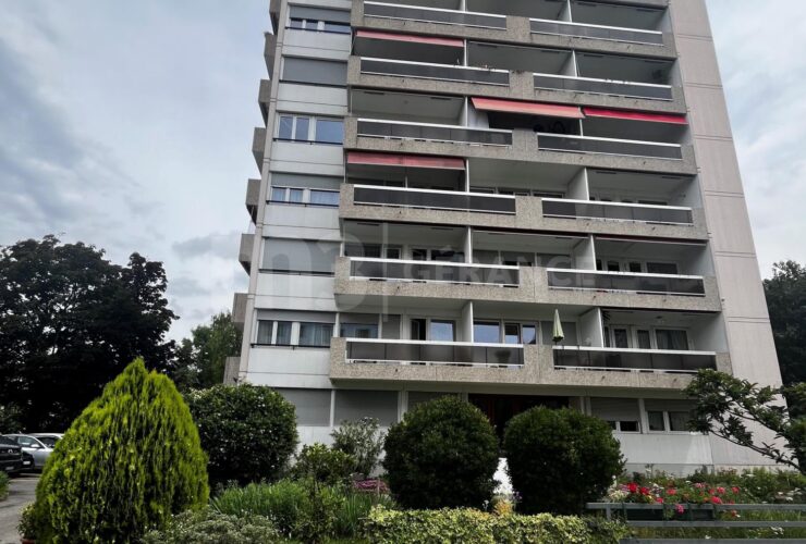 4 pièces rafraîchi avec deux balcons - bail à durée déterminée