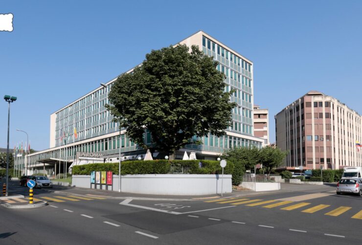 Au coeur du quartier des Nations, bureaux de 239 m² à louer
