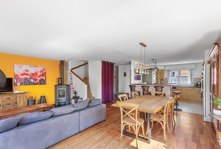 Appartement en attique duplex plein de charme avec balcon