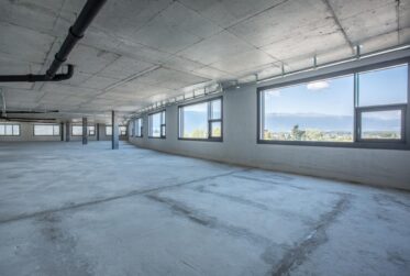 1020 m2 de surface d'activité dans le nouveau projet Atrium Park