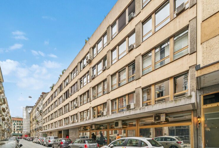 Bureaux à louer à Muzy 8