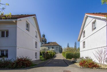 Appartement en attique duplex plein de charme avec balcon