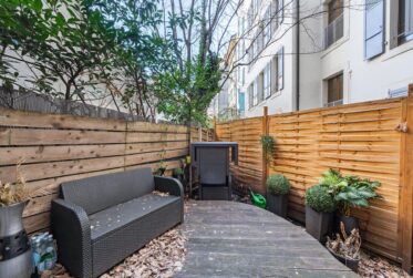 Libre fin septembre 5.5 pièces au calme avec terrasse au centre-ville de Genève