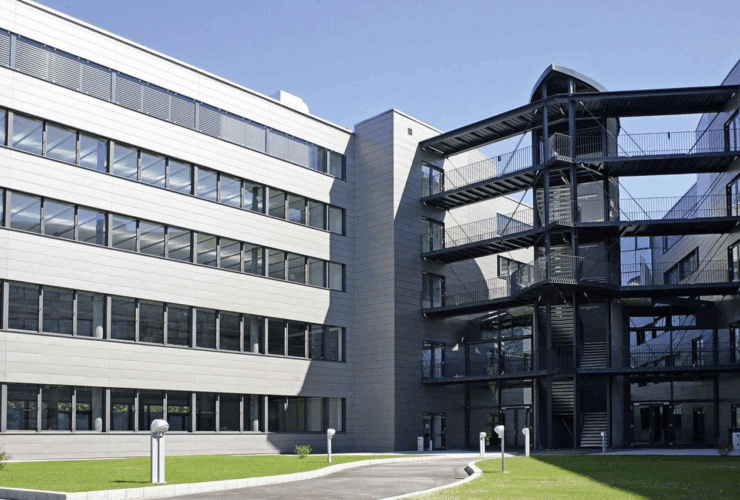 Surface de bureaux à louer – 687 m² – Centre ARCenter, Vernier