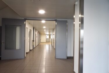 Acacias Centre - Surface d'activité de 282 m2 - Zone FTI