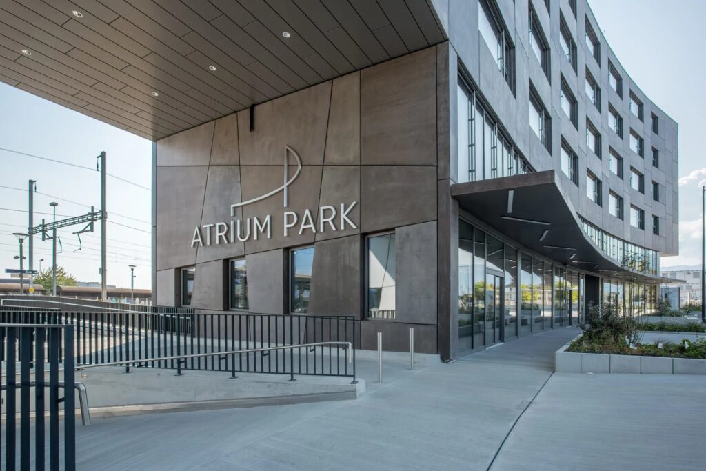 VOYEZ LOIN POUR VOS ACTIVITÉS – Surface d’activité 550 m² – 5e étage d&rsquo;Atrium Park – Horizon – Meyrin