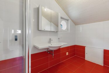 6 Rooms House
