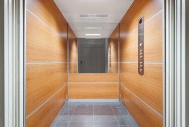 2'400 m2 de surfaces d'activité, divisibles dès 800 m2