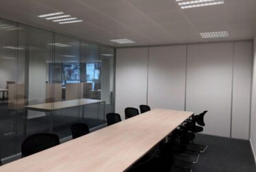 VERSOIX - Bureaux lumineux d'env. 262 m² – Rez-de-chaussée