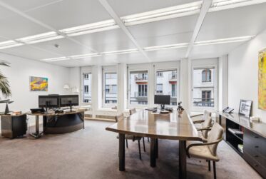 Bureaux modernes de 358 m² à louer – Adresse prestigieuse à Florissant