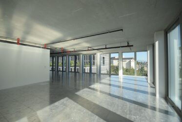 Surfaces de bureaux de 1'401 m2 à Lancy Pont-Rouge