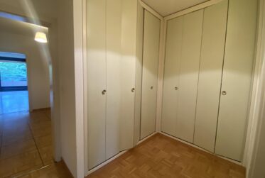 4 Rooms Flat
