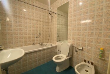 4 Rooms Flat