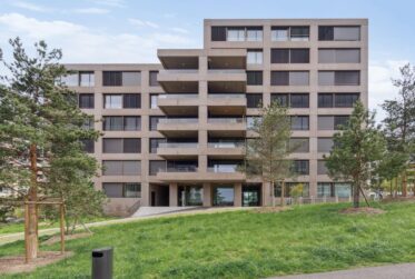 8 Rooms Flat, Duplex