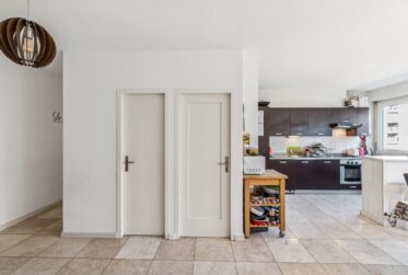 4 Rooms Flat, Condominium flat