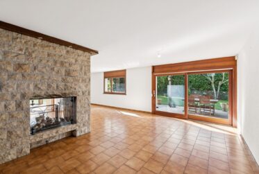 Maison individuelle et son annexe au coeur du village