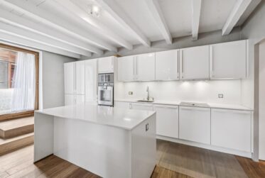 Superbe appartement triplex avec jardin privé à Collex-Bossy