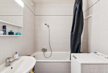 Exclusivité : Charmant 3 pièces avec loggia et vue sur parc