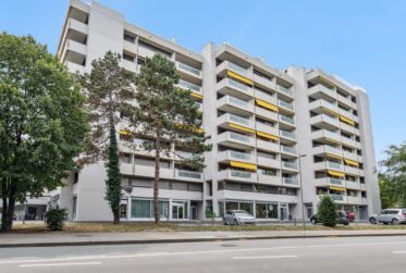 Vue imprenable sur le lac Léman - Magnifique 5 pièces en duplex traversant en attique avec terrasses et balcons