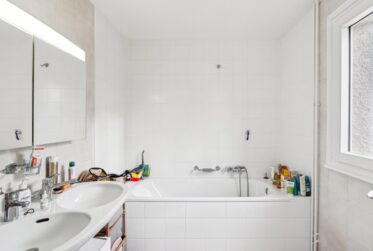 En exclusivité / Ravissante maison familiale de 6 pièces en pignon avec vue sur le lac