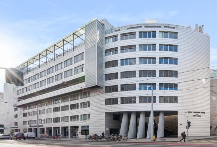 Places de parking intérieures à louer