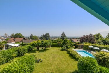 Exclusivité! Somptueuse villa individuelle avec piscine et vue sur Genève