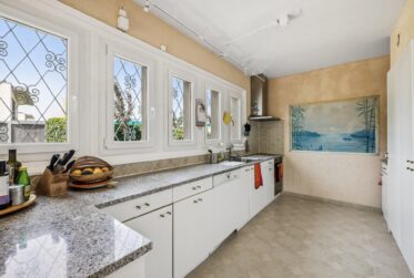 Exclusivité! Somptueuse villa individuelle avec piscine et vue sur Genève