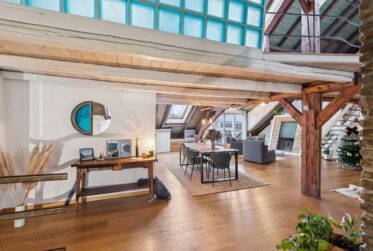 Vente en bloc de deux lots - Magnifiques appartements à Plainpalais