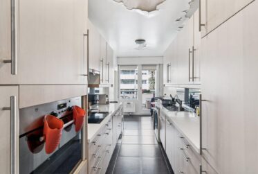 4 Rooms Flat, Condominium flat