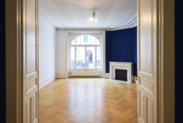 5.5 Rooms Office