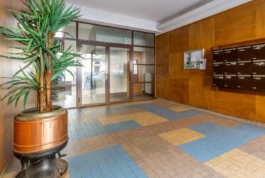 2 Rooms Flat