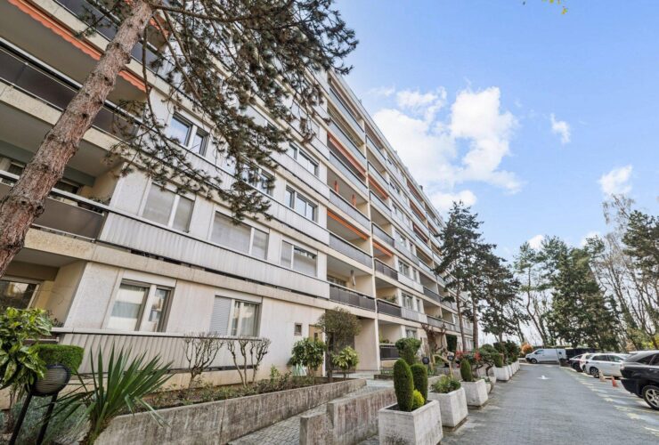 4 Rooms Flat, Condominium flat