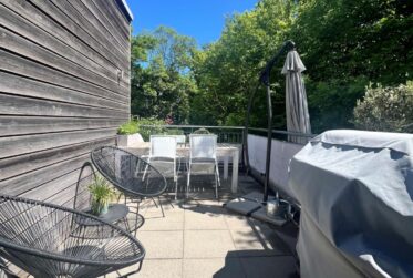 5 Rooms Flat, Apartment with garden