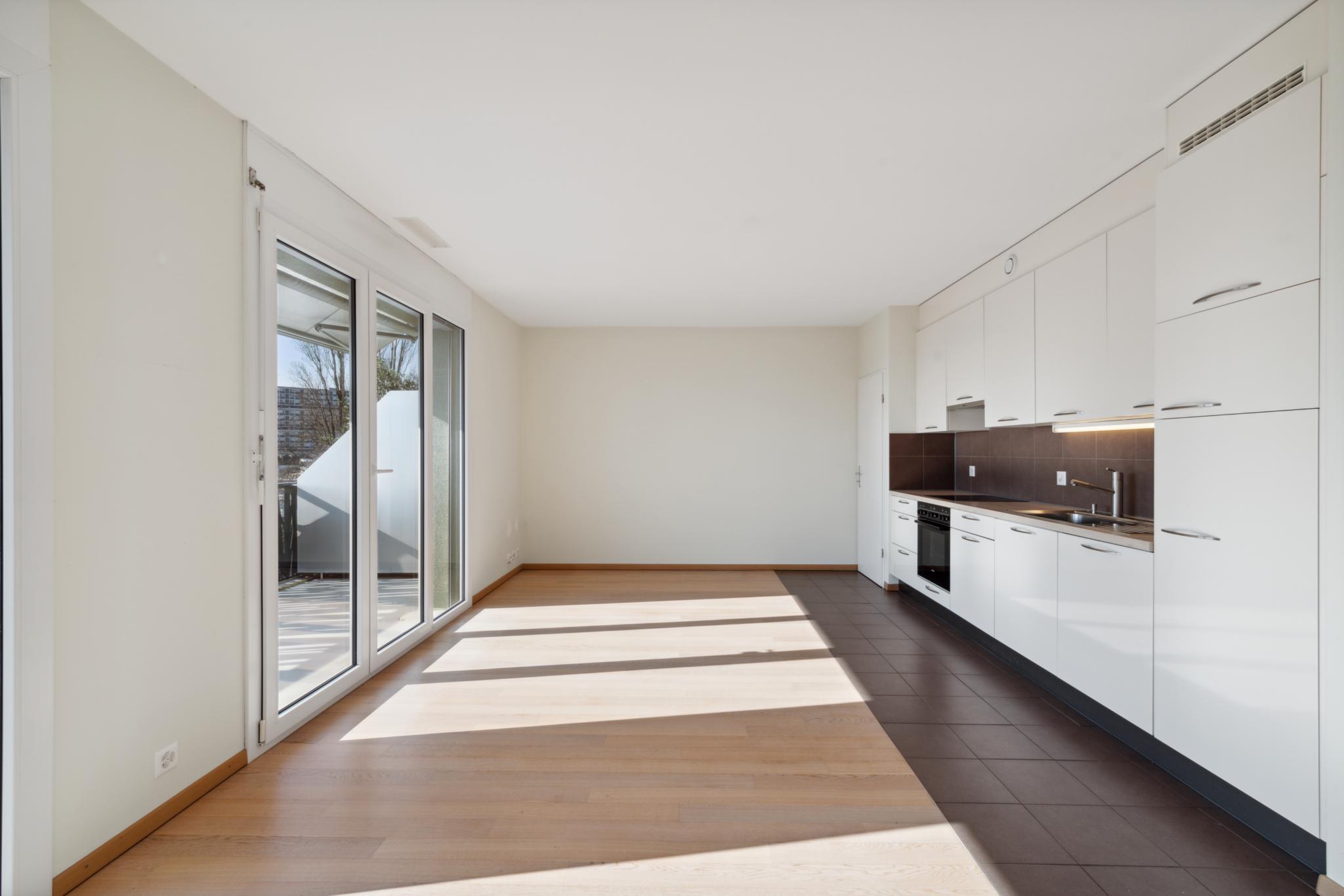5 Rooms Flat