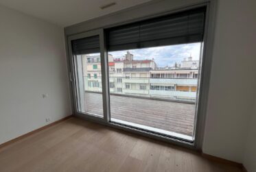 4 pièces traversant avec grande terrasse