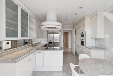 5 Rooms Flat